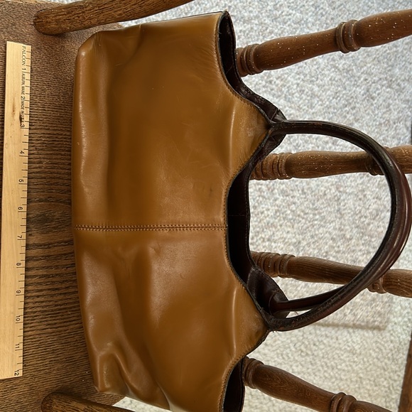Kenneth Cole Leather caramel colored purse tote, trimmed in brown leather, Vntg. - Picture 8 of 8